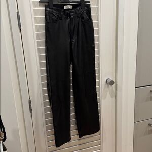 Abercrombie 90’s Relaxed Faux Leather Pant